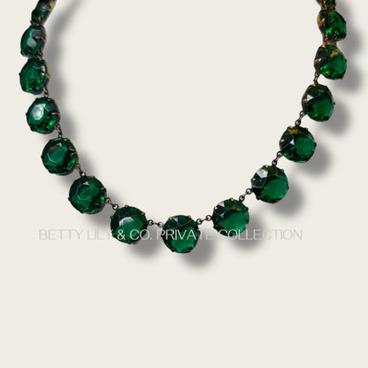 Vintage Emerald-Green Glass Rivière Necklace – Graduated Stones in Antique Brass | Private Collection