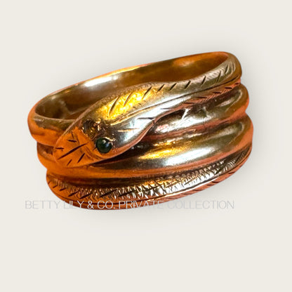 Antique Serpent Ring in Solid 14K Gold with Emerald Eye | Private Collection