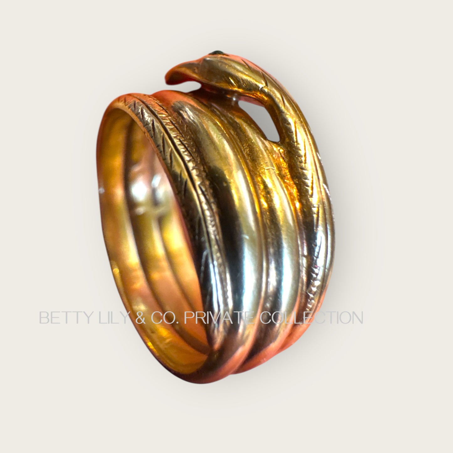 Antique Serpent Ring in Solid 14K Gold with Emerald Eye | Private Collection