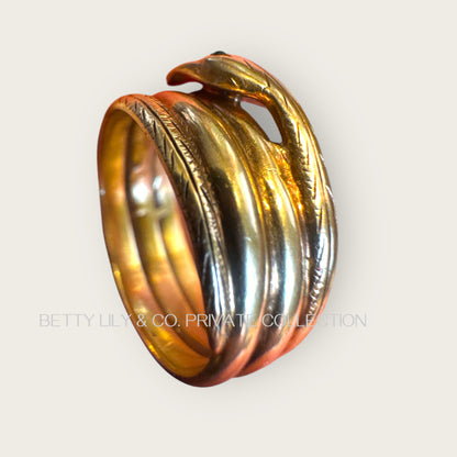 Antique Serpent Ring in Solid 14K Gold with Emerald Eye | Private Collection