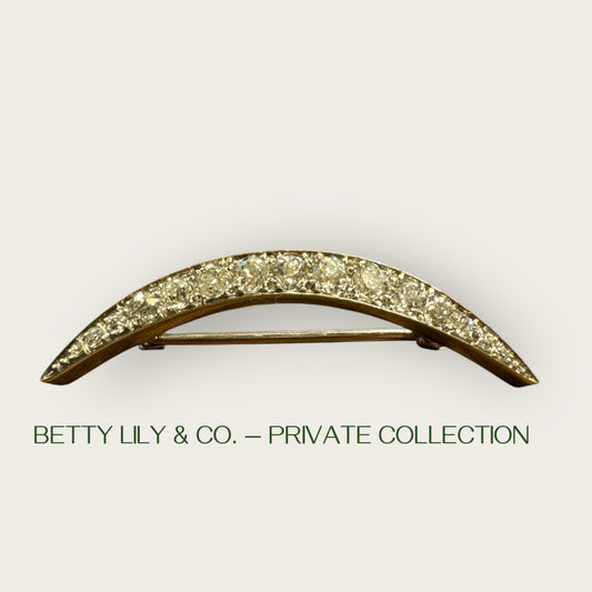 Platinum Diamond Crescent Moon Brooch – Edwardian to Early Art Deco, ca. 1910s–1920s | Private Collection