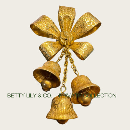 Miriam Haskell Gold Bow & Dangling Bell Brooch – Signed Vintage (Book Piece) | Private Collection
