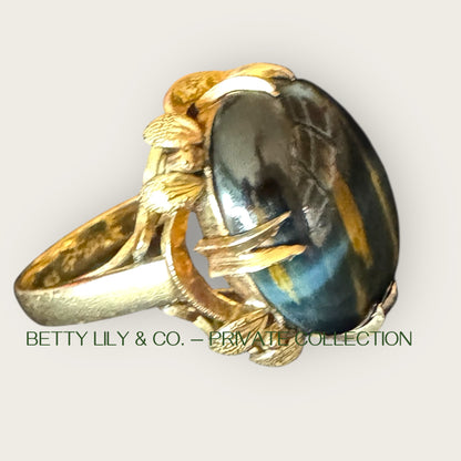 Vintage 18k Gold Tiger’s Eye Cabochon Ring | Private Collection