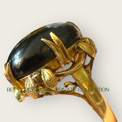 Vintage 18k Gold Tiger’s Eye Cabochon Ring | Private Collection