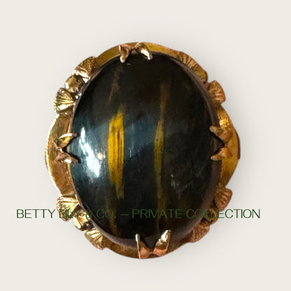 Vintage 18k Gold Tiger’s Eye Cabochon Ring | Private Collection