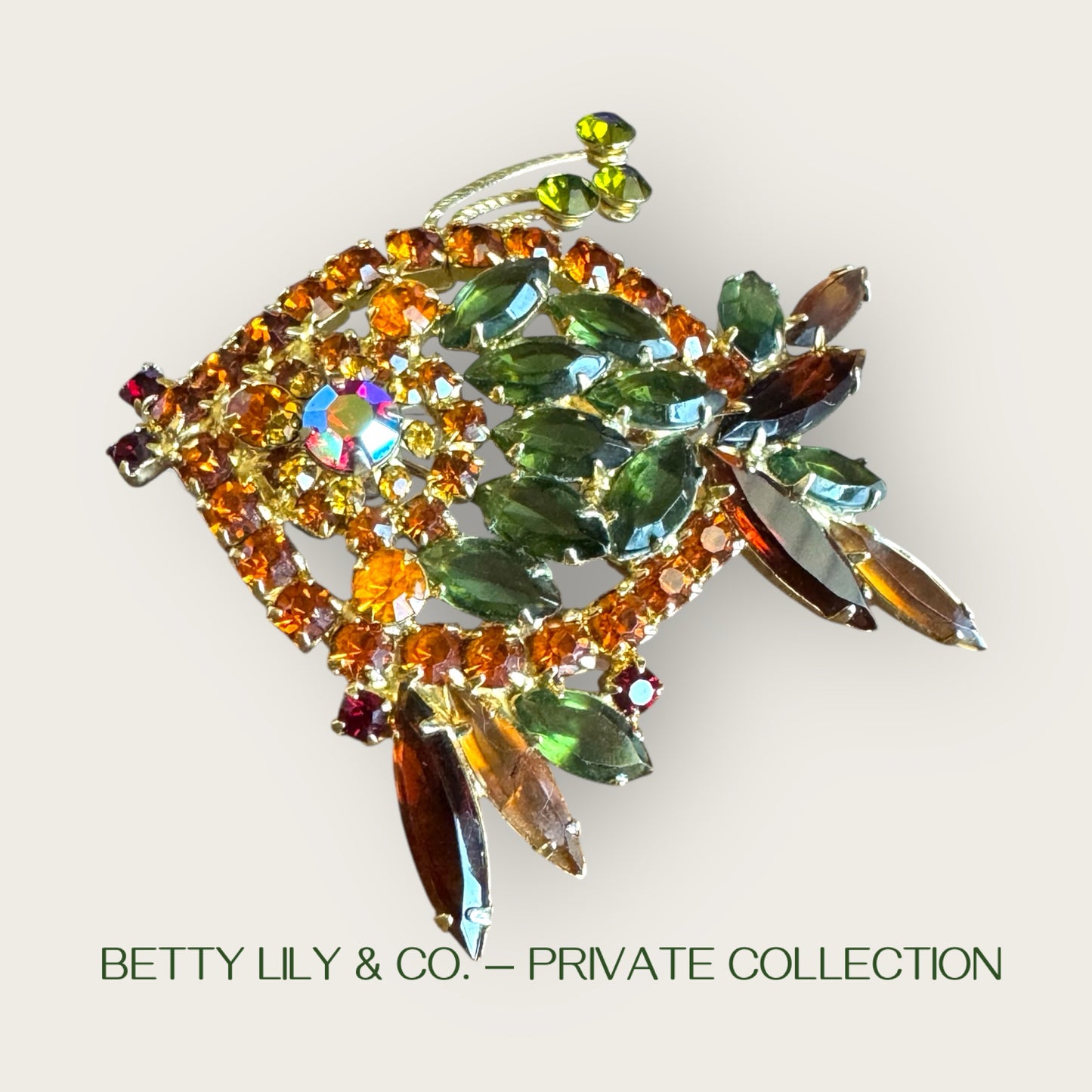 Verified Juliana D&E Book-Piece Rhinestone Fish Brooch – Autumn Green, Amber & Orange Stones – 1960s Gold-Tone Statement Pin | Private Collection