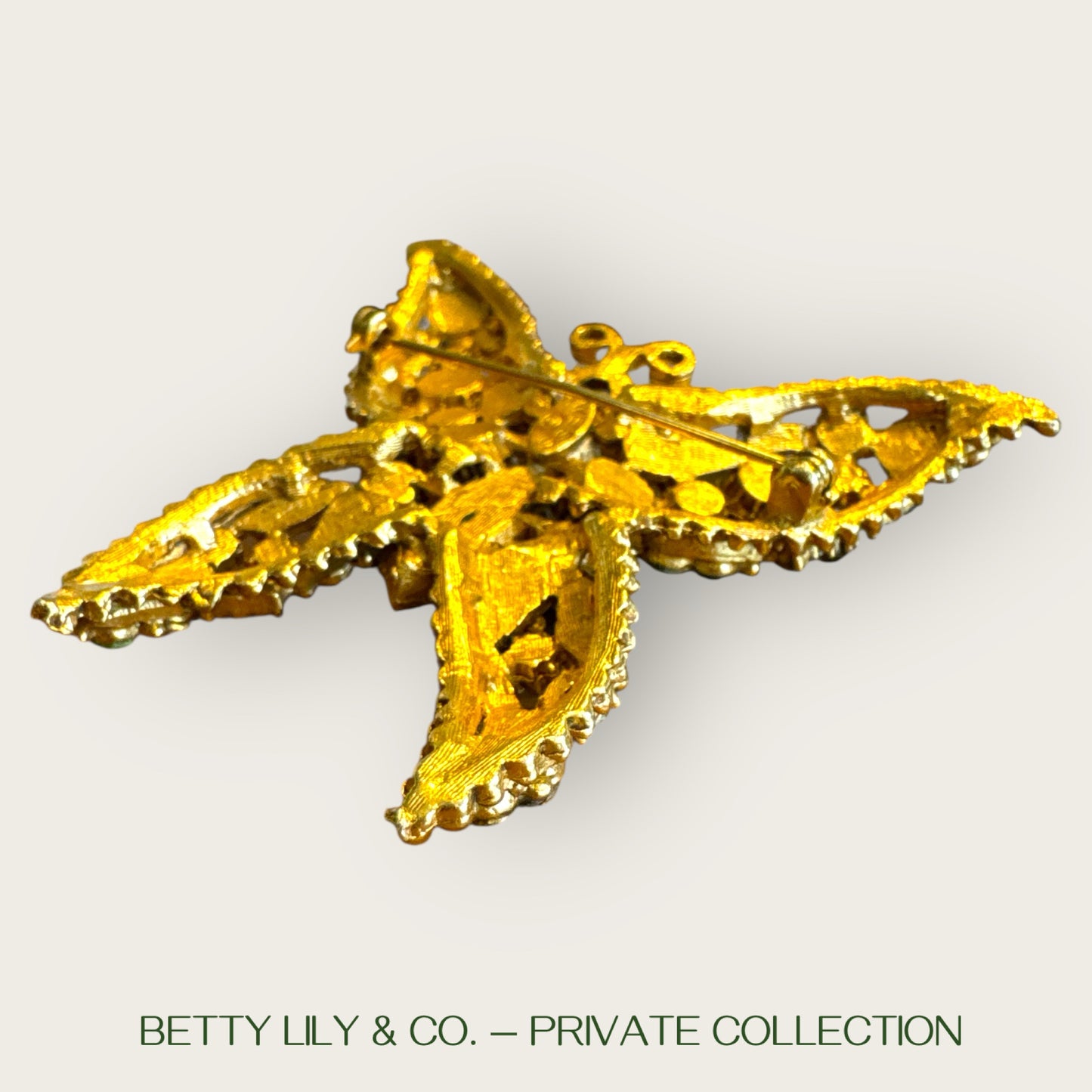 Signed Weiss Vintage Green Butterfly Brooch with Uranium Glass – Heavy Gold Tone Statement Pin | Private Collection