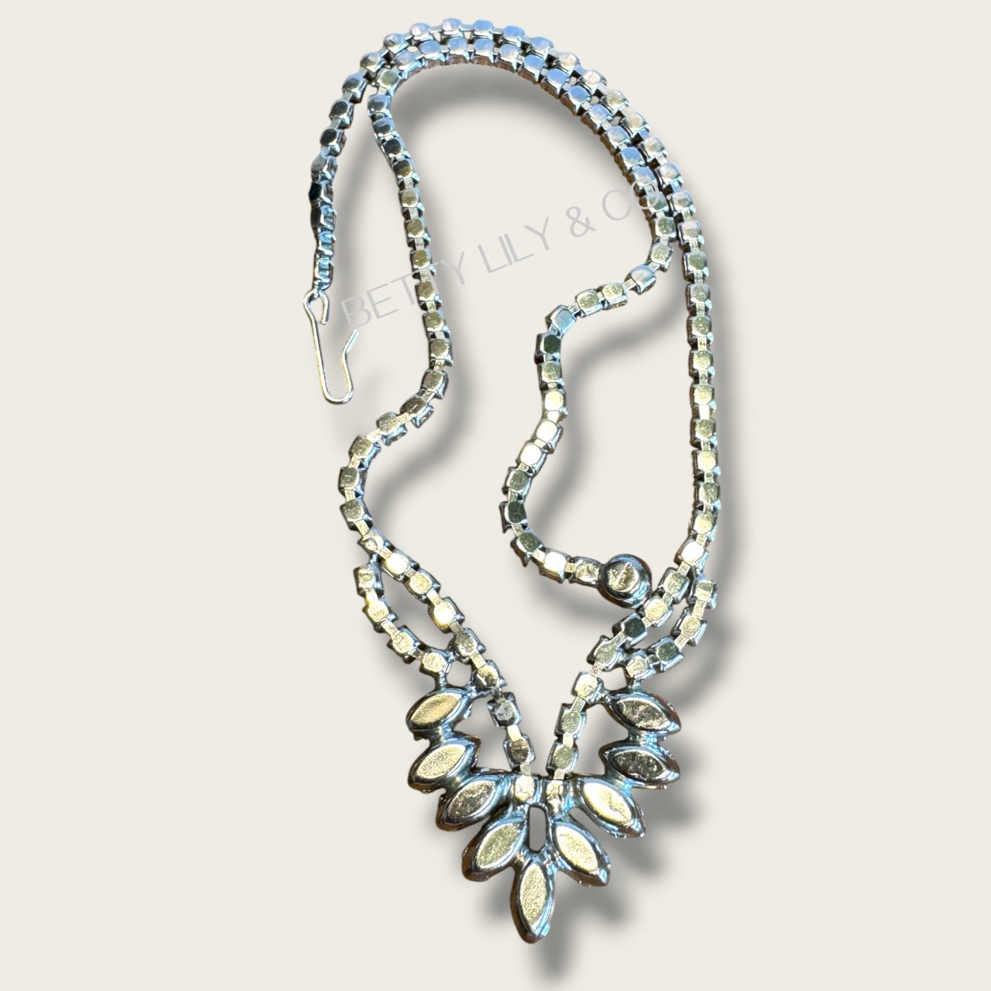 Vintage 1950s B. David Amethyst & Pale Lavender Rhinestone Parure – Rhodium-Plated Necklace & Earring Set – Signed Mid-Century Couture Jewelry