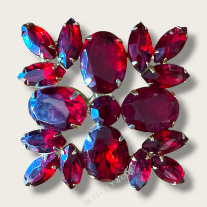 Vintage Mid-Century Ruby Red Glass Statement Brooch – Layered Marquis & Oval Cut Stones in Gold Tone (c. 1950s–1960s)