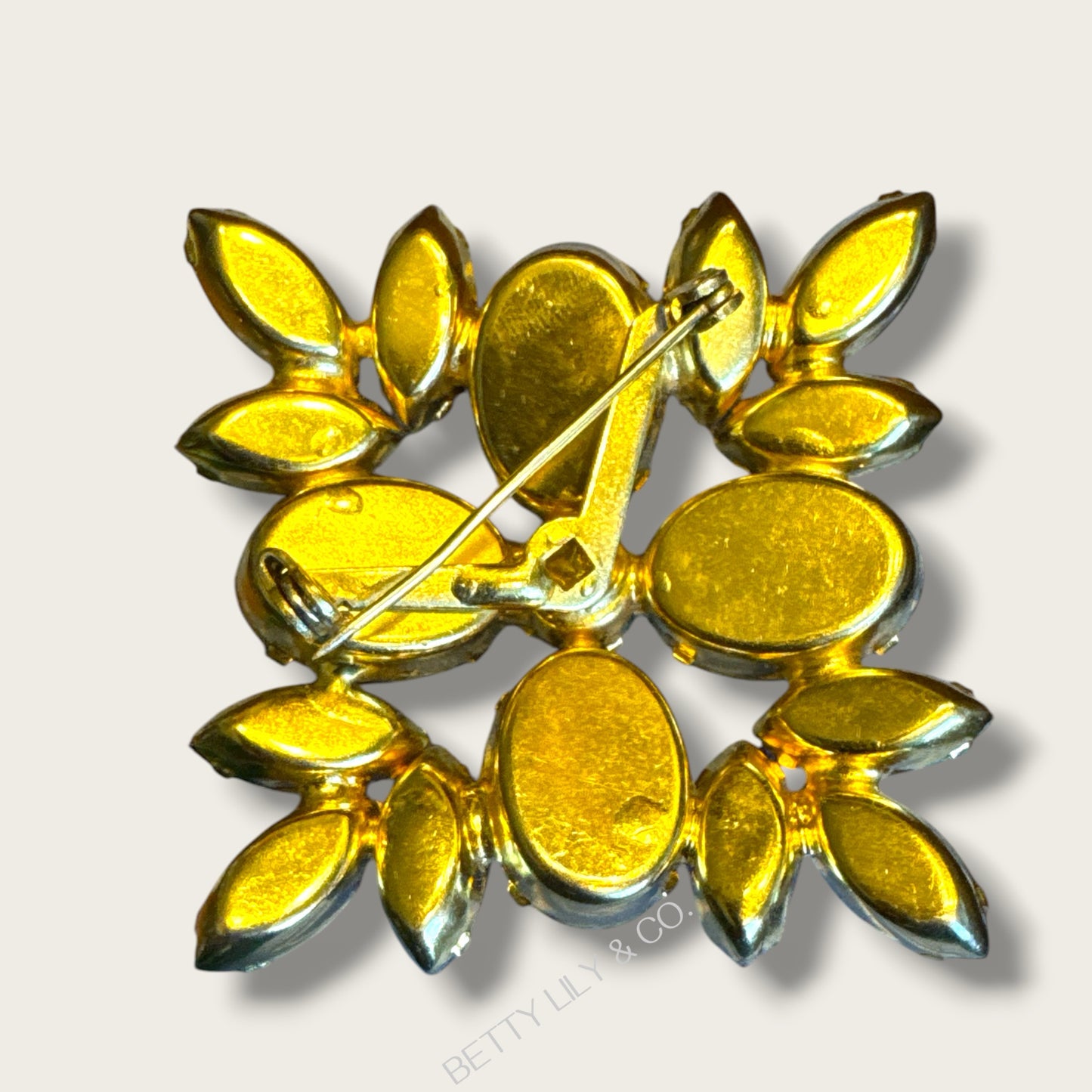 Vintage Mid-Century Ruby Red Glass Statement Brooch – Layered Marquis & Oval Cut Stones in Gold Tone (c. 1950s–1960s)