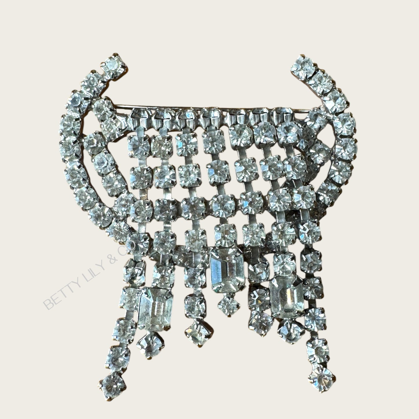 Vintage Art Deco Waterfall Rhinestone Brooch – Silver Tone, Baguette & Round Stones, Draped Fringe Design (1940s–50s)
