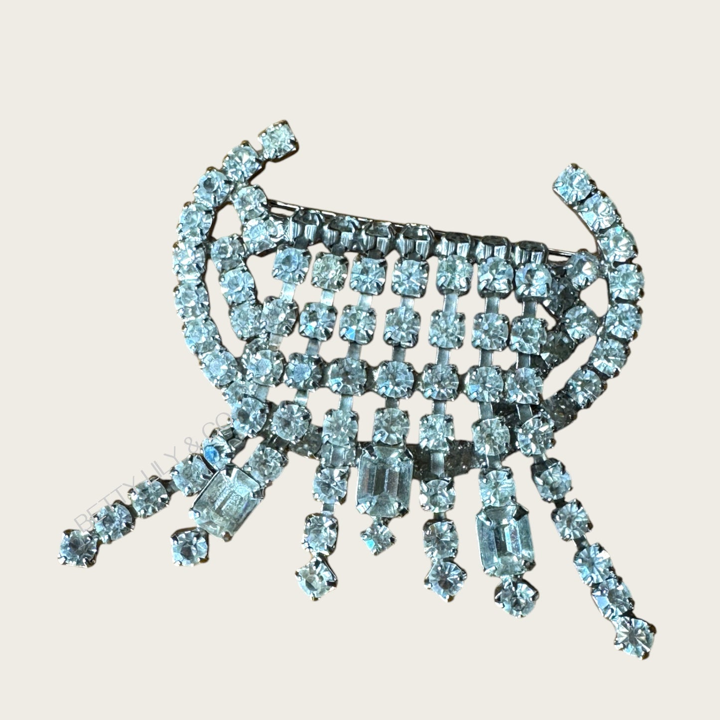 Vintage Art Deco Waterfall Rhinestone Brooch – Silver Tone, Baguette & Round Stones, Draped Fringe Design (1940s–50s)