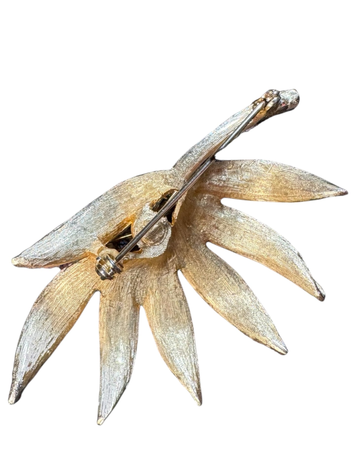 Vintage 1970s Crystal Rhinestone Flower Brooch – Gold-Bonded Statement Pin (Unsigned)