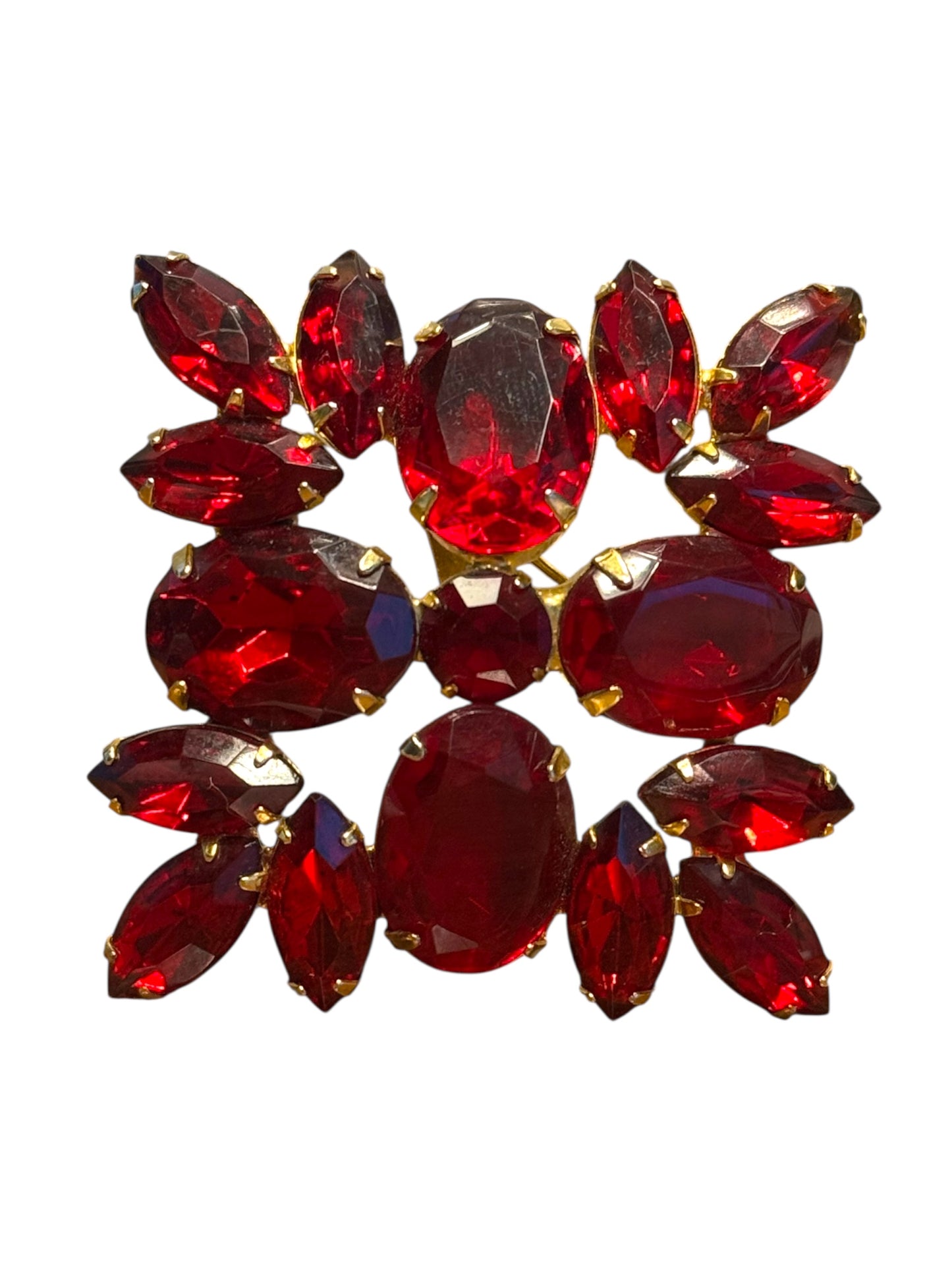vintage ruby red glass brooch – square design, gold tone setting