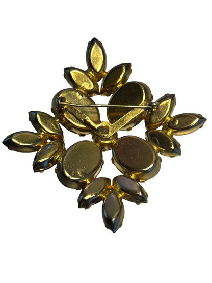 vintage ruby red glass brooch – square design, gold tone setting