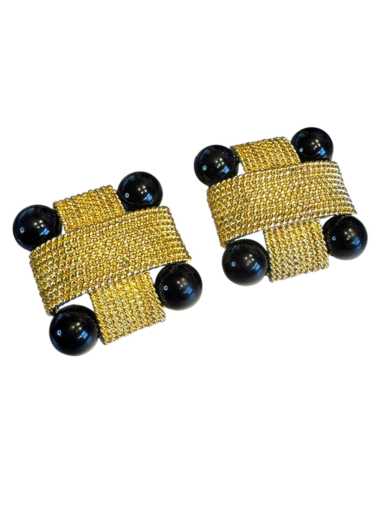 Vintage 1980s Gold Mesh & Black Lucite Clip-On Earrings – Chunky Square Statement Style