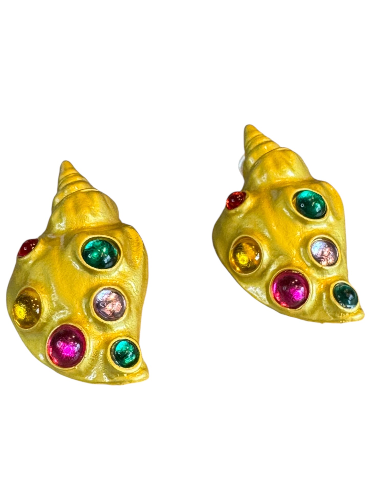Runway-Inspired Gold-Tone Shell Statement Earrings with Multicolor Cabochons – Post Backs