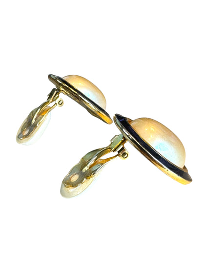 Vintage Carol Lee Oval Clip-On Earrings – Faux Pearl Cabochons with Black Enamel & Gold Trim