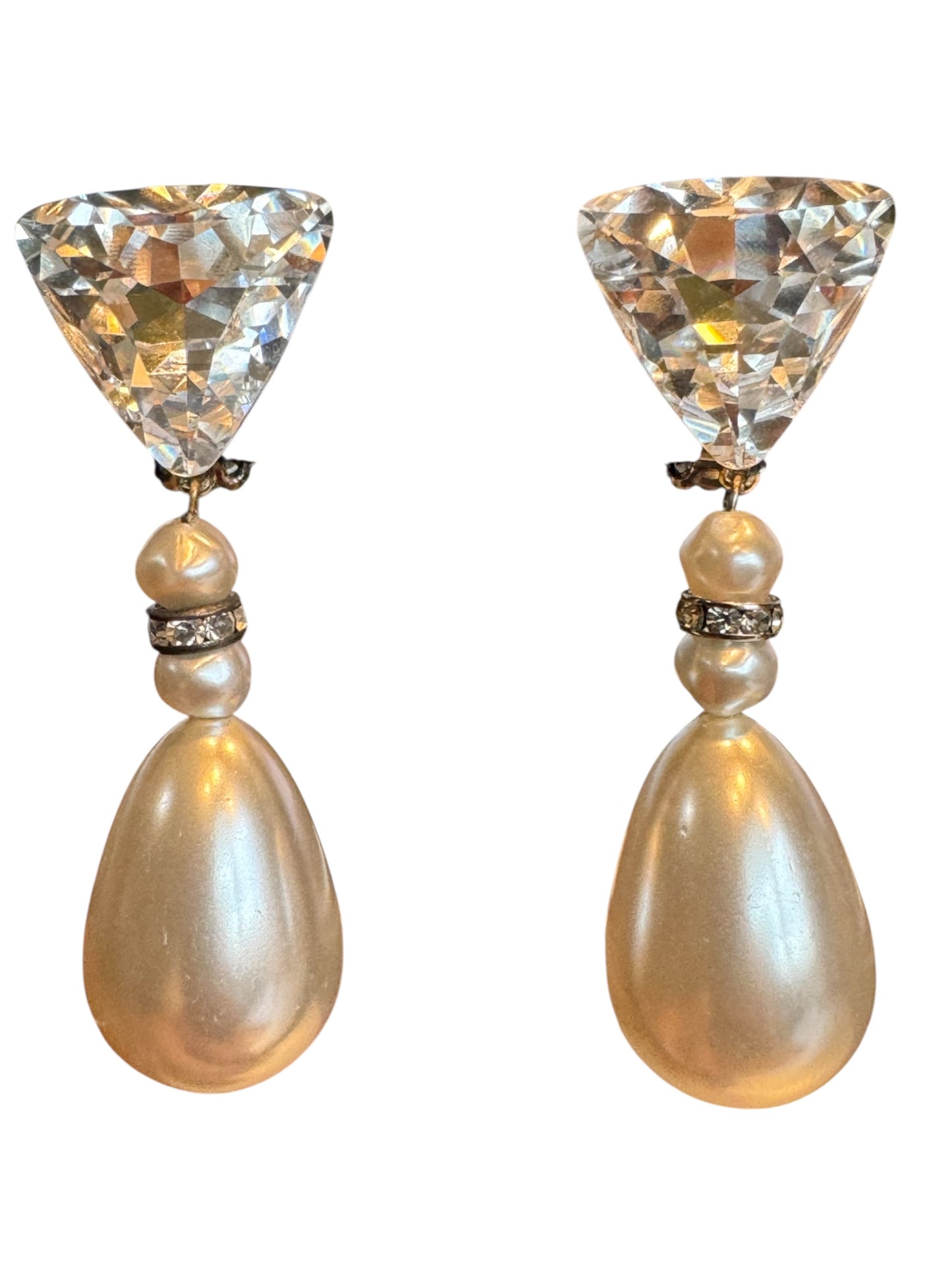 Vintage Runway-Style Clip-On Earrings – Triangle Crystal & Pearl Drop with Rhinestone Rondelle