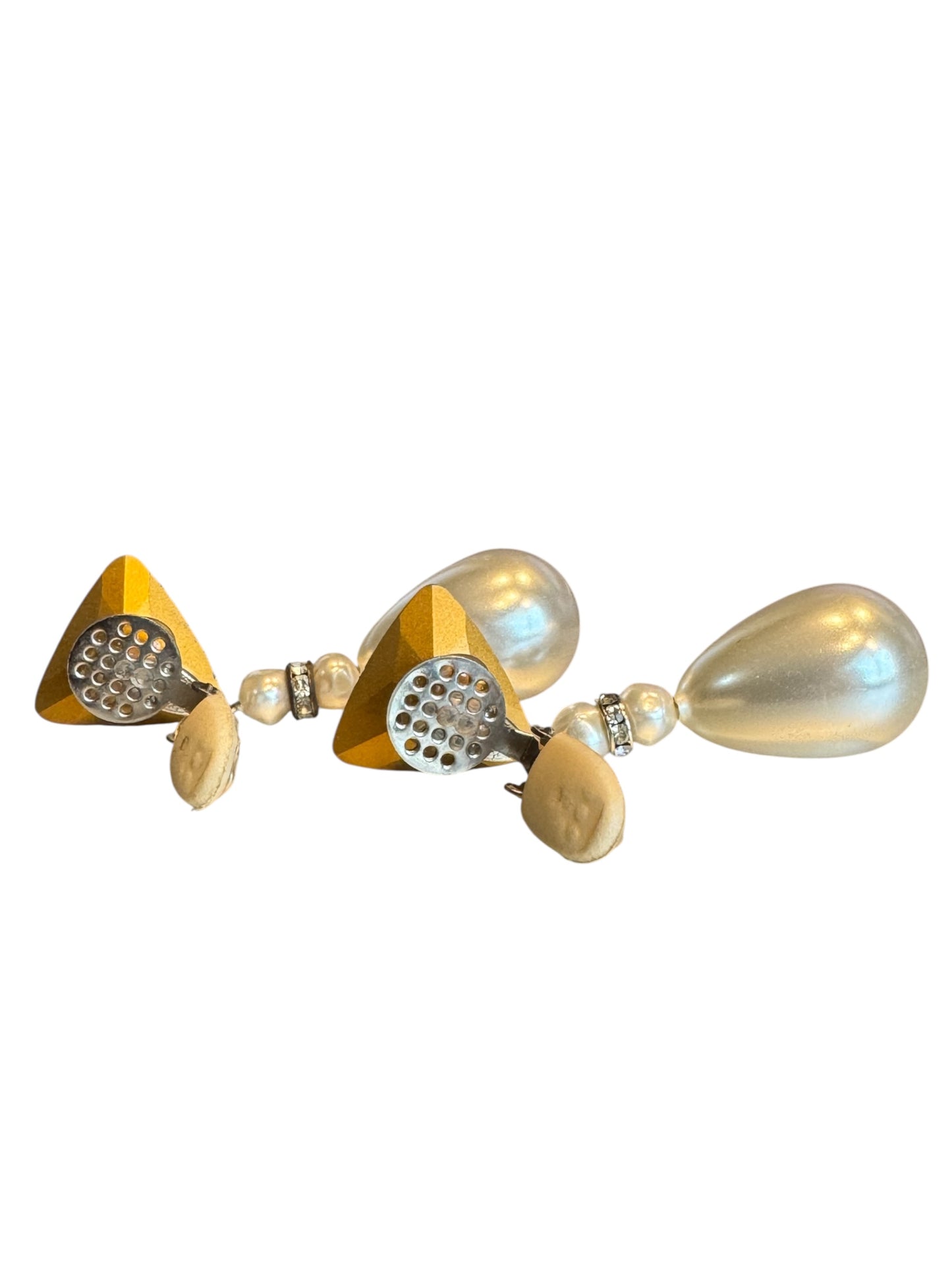 Vintage Runway-Style Clip-On Earrings – Triangle Crystal & Pearl Drop with Rhinestone Rondelle