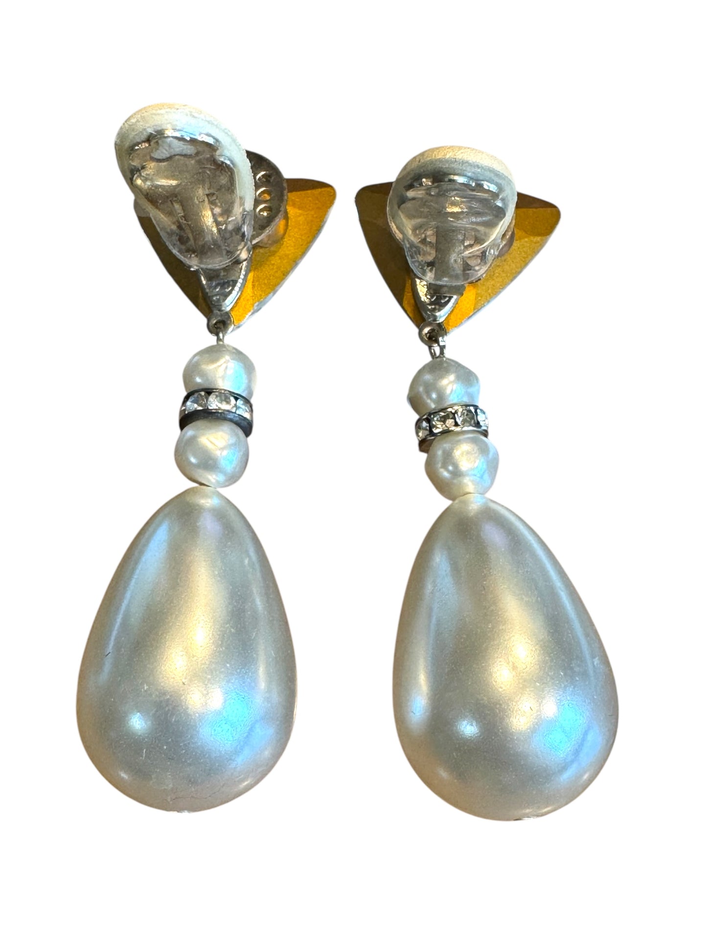 Vintage Runway-Style Clip-On Earrings – Triangle Crystal & Pearl Drop with Rhinestone Rondelle