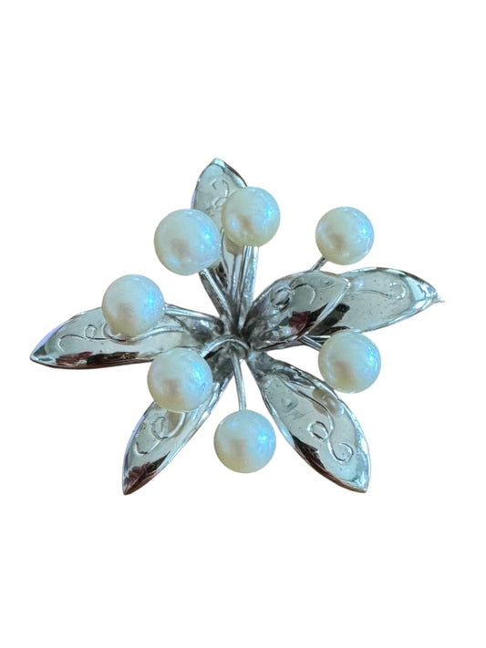 Vintage Sterling Silver Leaf Spray Brooch with Cultured Pearls – Mid-Century Elegance
