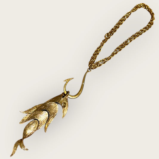 Vintage ART by Arthur Pepper Articulated Fish Pendant Necklace – Signed Gold-Tone Statement Jewelry