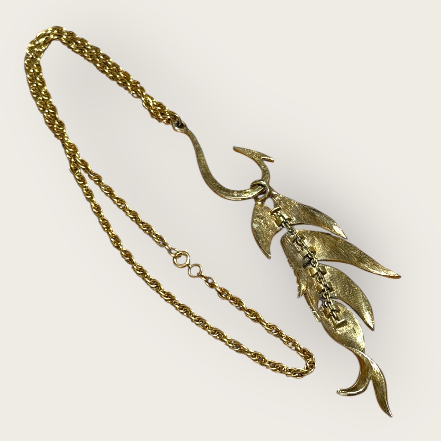 Vintage ART by Arthur Pepper Articulated Fish Pendant Necklace – Signed Gold-Tone Statement Jewelry