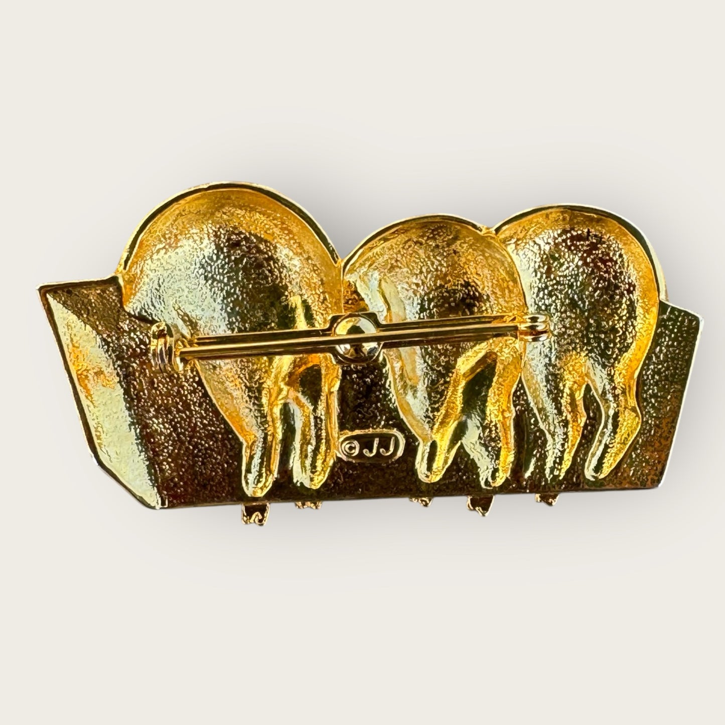 Vintage JJ Signed Three Pigs at Trough Brooch – Gold-Tone Figural Pin