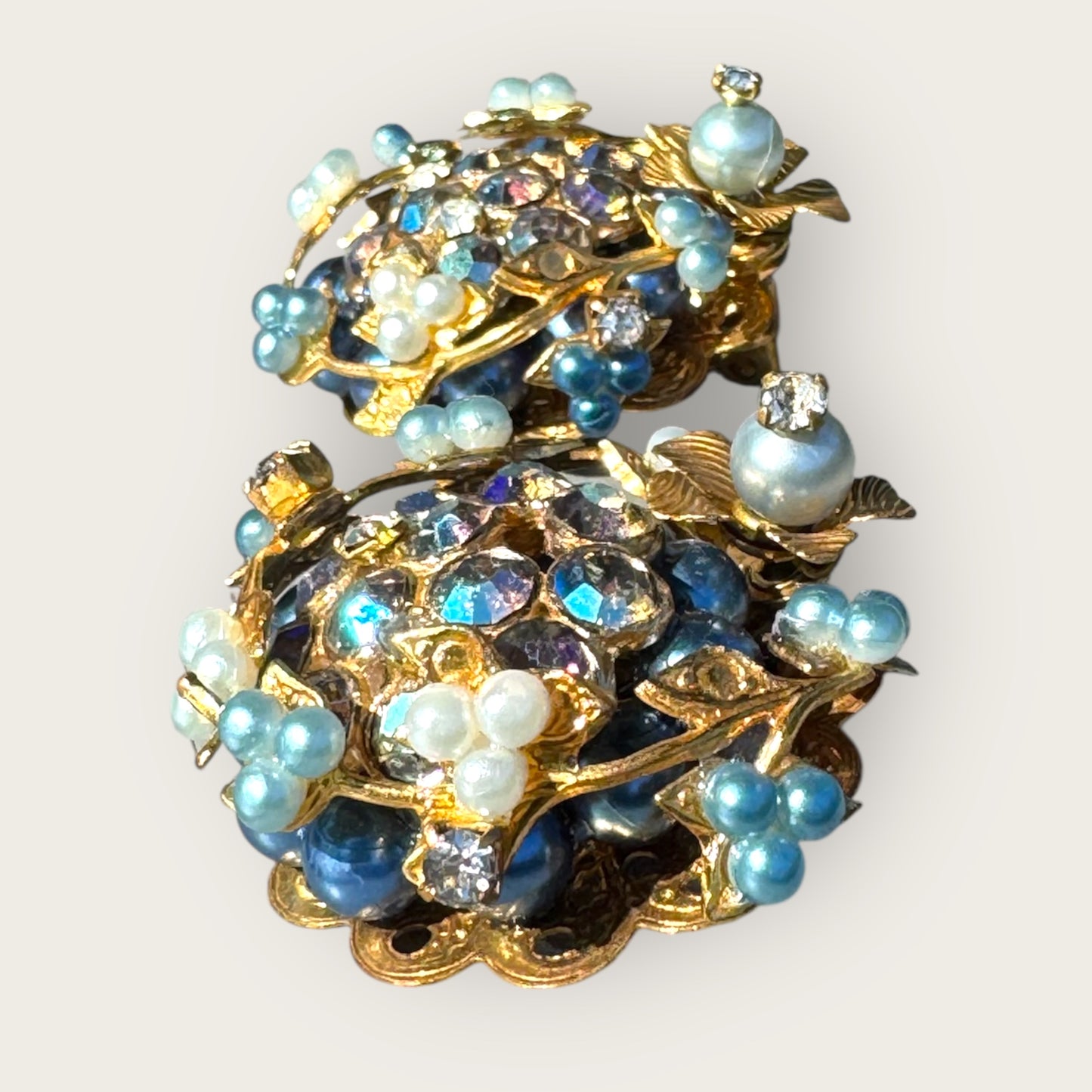 Vintage 1950s Clip-On Earrings in Miriam Haskell or Robert Style – Blue AB Rhinestones, Faux Pearls, Gold Tone Floral Design