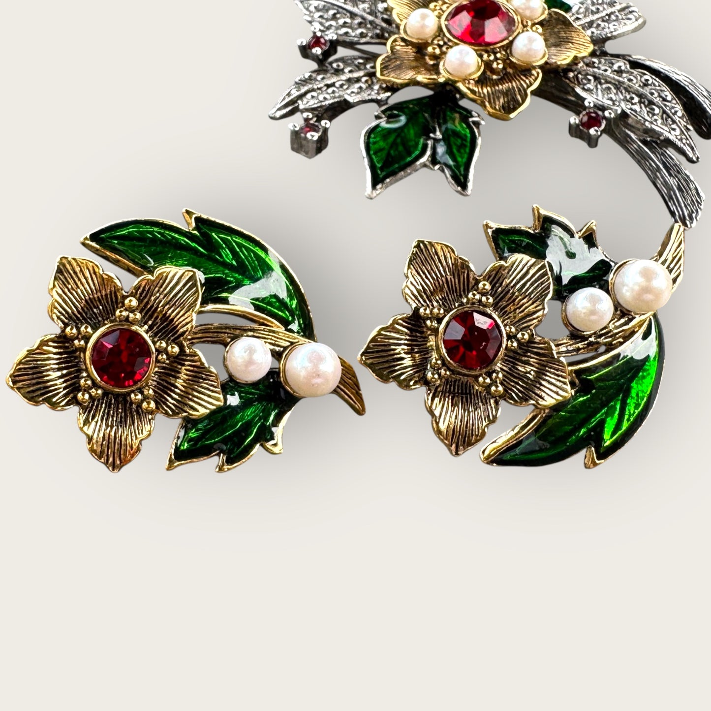 Vintage Avon Floral Brooch and Earrings Set – Gold Tone with Enamel, Faux Pearls, and Ruby Red Stones