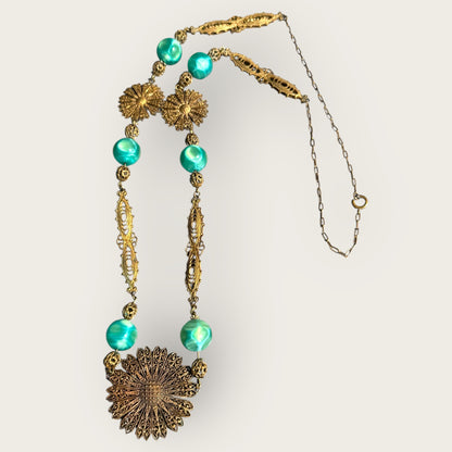 Antique 1920s Czech Green Glass & Brass Filigree Sautoir Necklace – Rare Collector’s Piece