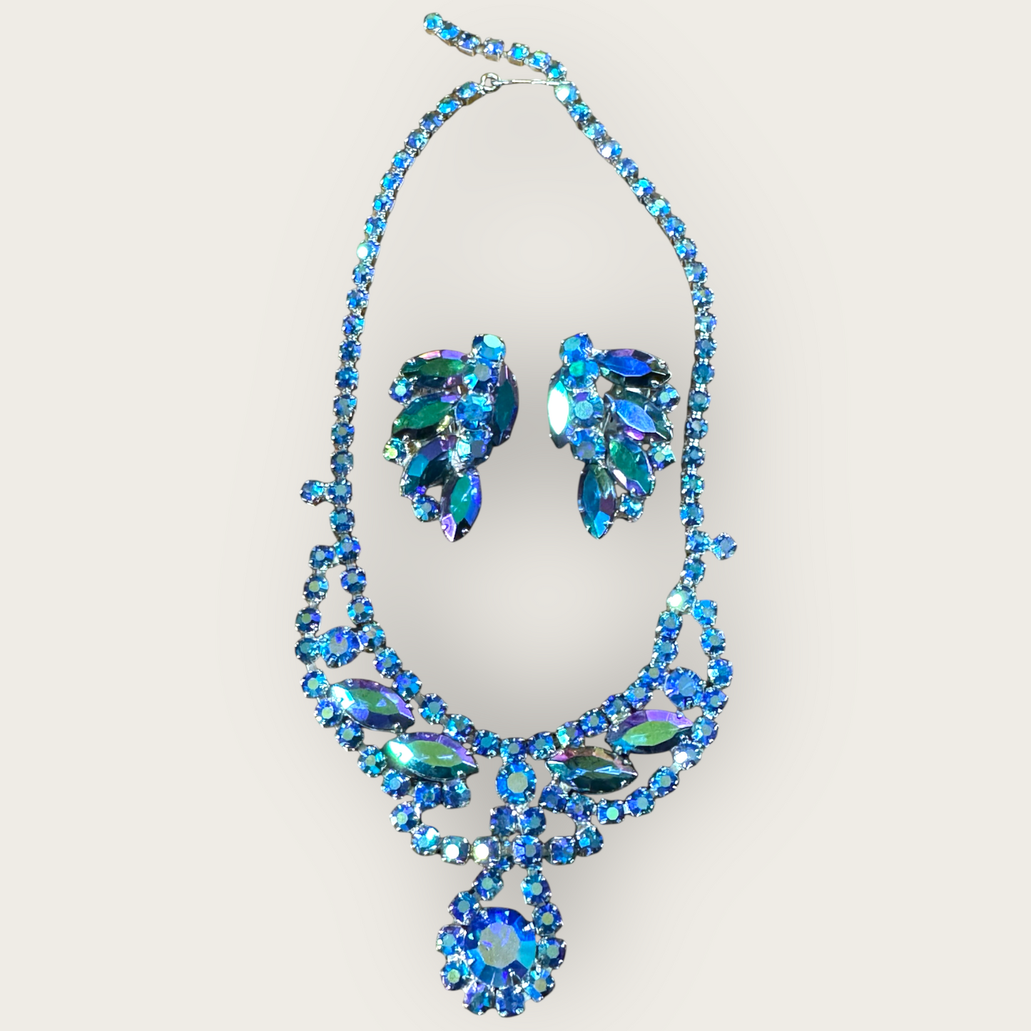 Mid-CenturyMid-Century Sapphire Blue Aurora Borealis Rhinestone Necklace & Earring Set – 1950s Runway Statement Jewelry