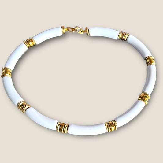 Vintage Signed Napier White Lucite and Gold Tone Collar Necklace