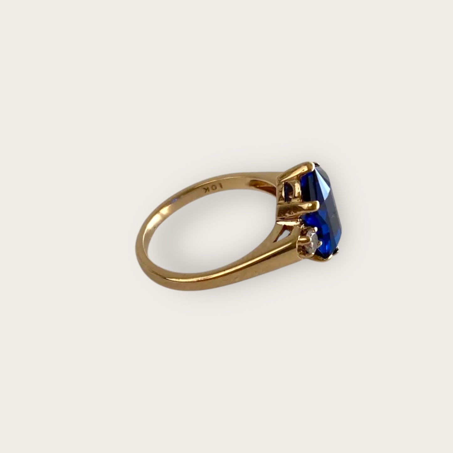 Vintage 10k Yellow Gold Blue Spinel and Quartz Ring – Size 5.75 Fine Estate Jewelry