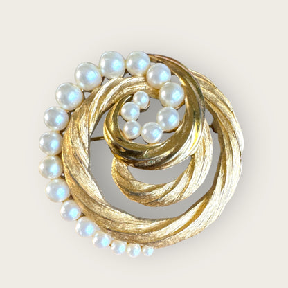 Vintage Signed Crown Trifari Gold-Tone Swirl Brooch with Faux Pearls