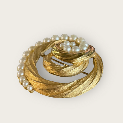 Vintage Signed Crown Trifari Gold-Tone Swirl Brooch with Faux Pearls