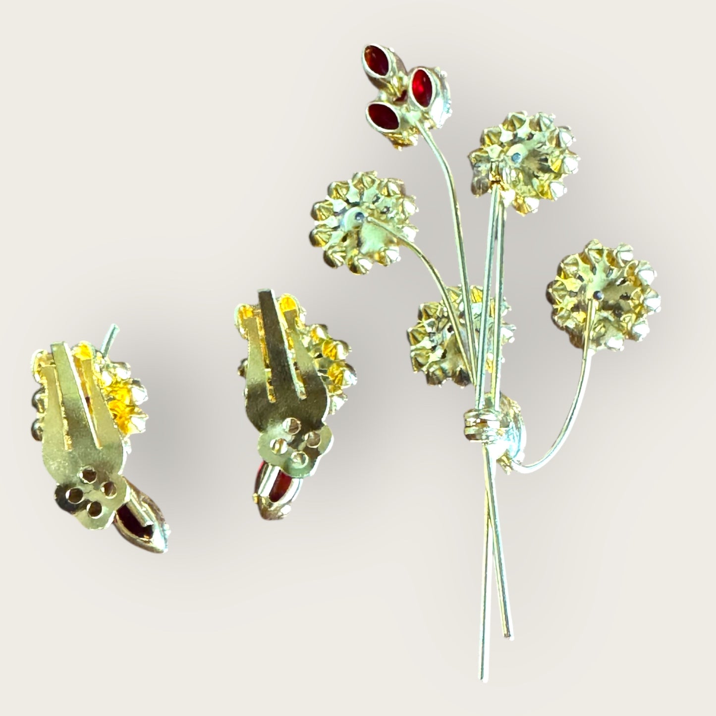 Vintage 1950s–1960s Rhinestone Floral Stem Brooch and Clip-On Earrings Set – Blue, Purple, Red Crystal Bouquet