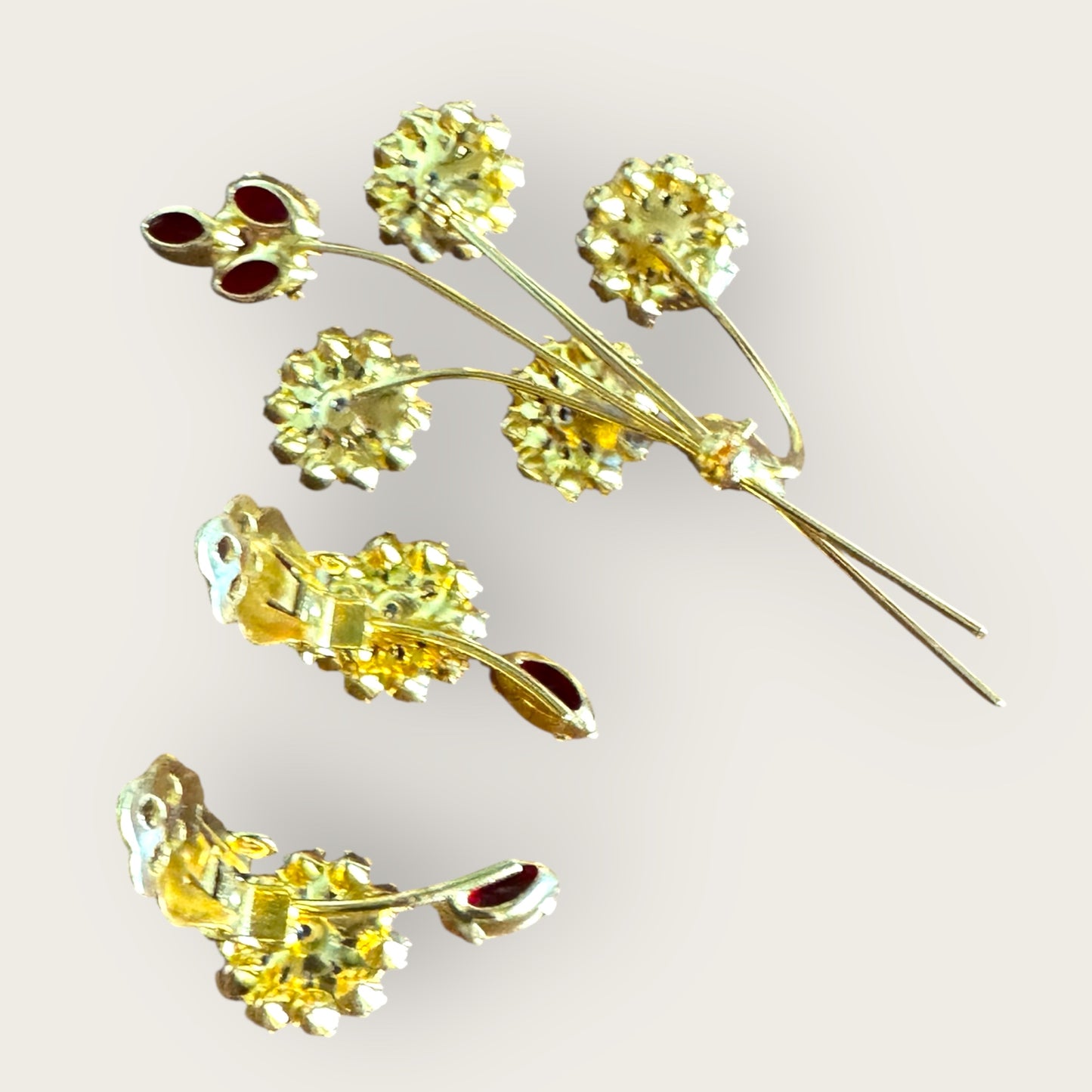Vintage 1950s–1960s Rhinestone Floral Stem Brooch and Clip-On Earrings Set – Blue, Purple, Red Crystal Bouquet