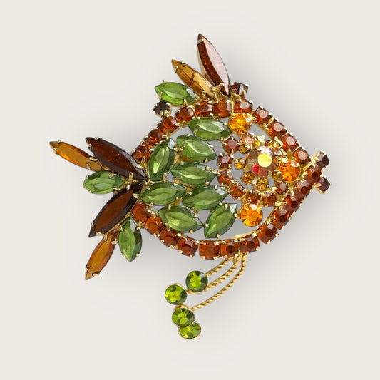 Juliana D&E Book-piece Vintage Rhinestone Fish Brooch – Autumn Green, Amber, Orange Stones – 1960s Gold Tone Statement Pin