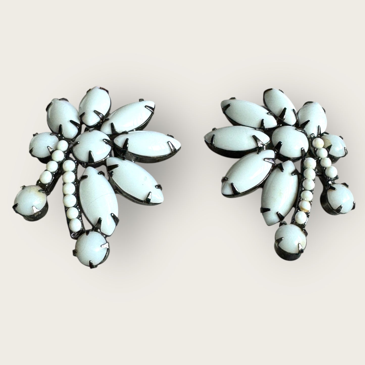 Vintage Milk Glass Clip-On Earrings – Mid Century Leaf Cluster in Gunmetal Setting, 1950s Statement Jewelry