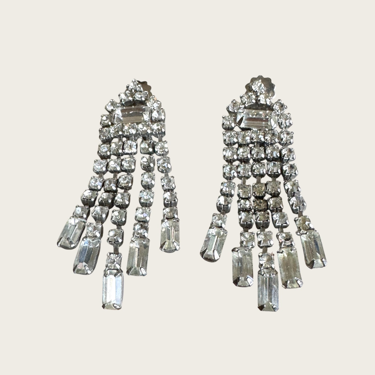 Vintage Riveted Florette Clip-On Earrings with Rhinestone Chain Dangles & Baguette Finishes – 1950s Mid Century Glamour