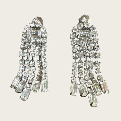 Vintage Riveted Florette Clip-On Earrings with Rhinestone Chain Dangles & Baguette Finishes – 1950s Mid Century Glamour