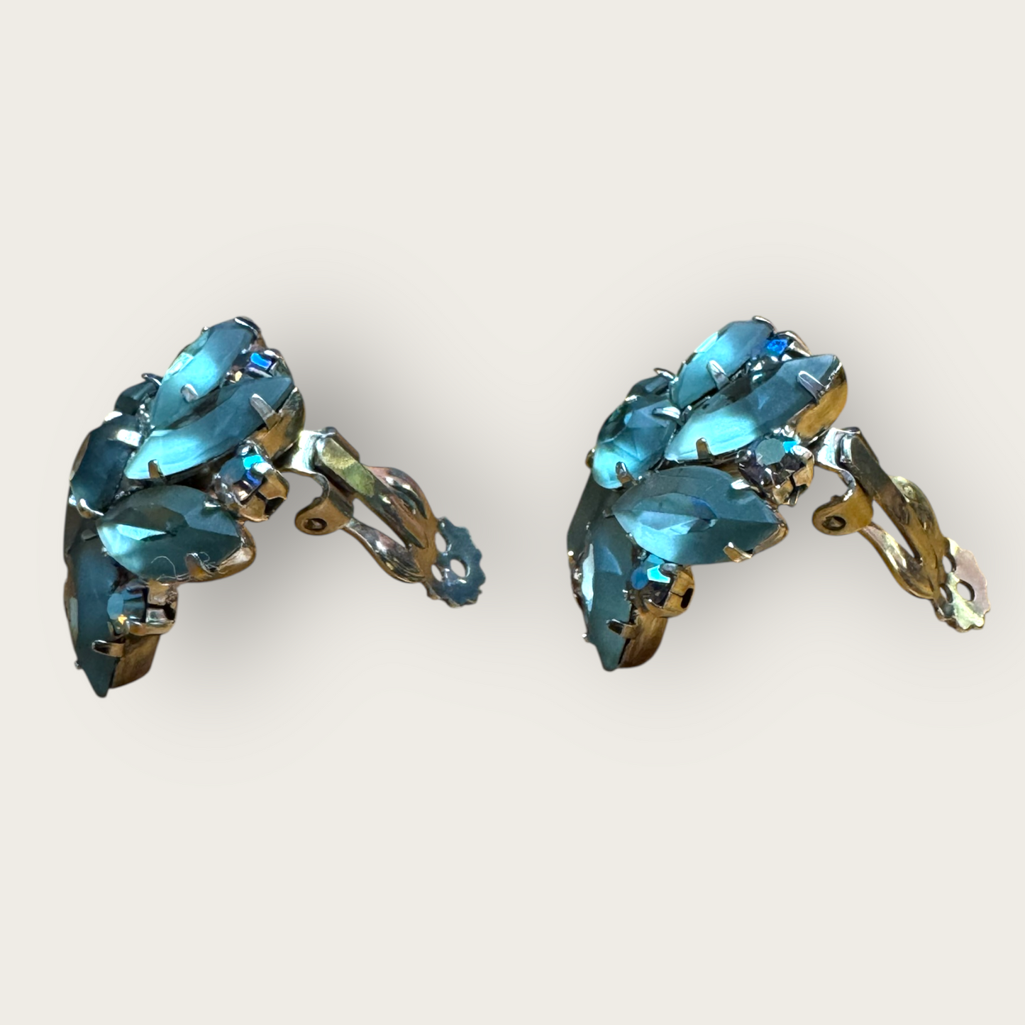 Frosted Blue Floral Cluster Vintage Clip-On Earrings – Juliana Style, 1960s AB Rhinestones Unsigned