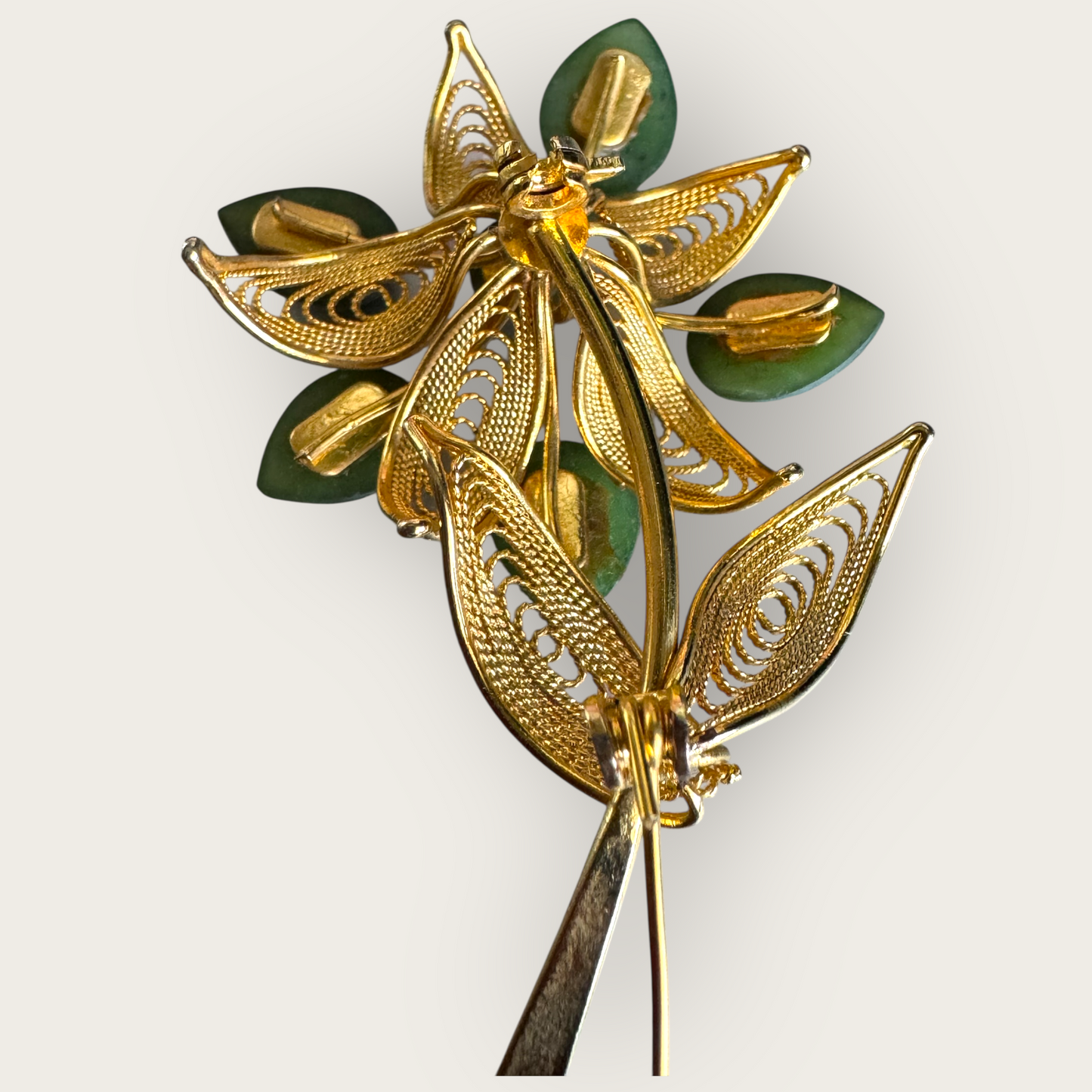 Real Jade & Gold-Plated Filigree Floral Brooch – Large Vintage Statement Pin, 1950s–70s