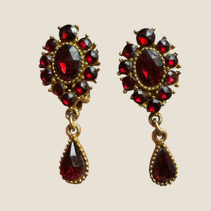Vintage Arthur Pepper “ART” Garnet Red Rhinestone Drop Earrings – 1950s Clip-On Victorian Revival