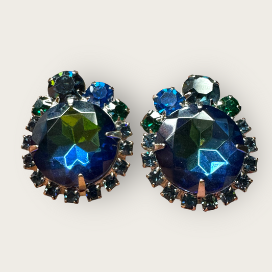 Vintage Juliana D&E for Tara Heliotrope Earrings | Blue Green Rhinestone Clip-Ons | Silver Tone Round