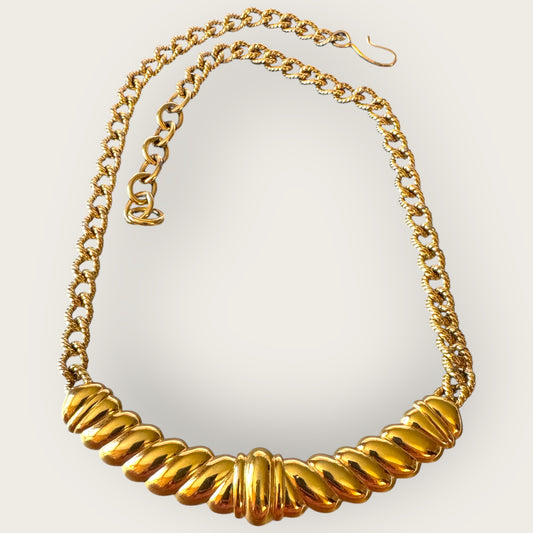Vintage Signed Monet Gold-Tone Sculpted Bar Necklace – Twisted Rope Chain Statement Piece