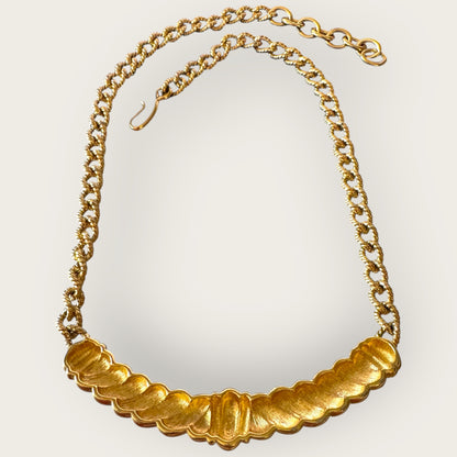 Vintage Signed Monet Gold-Tone Sculpted Bar Necklace – Twisted Rope Chain Statement Piece
