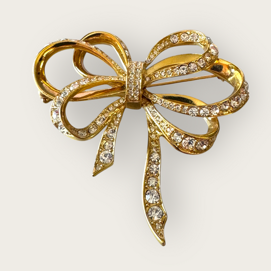 KJL for Avon Vintage Crystal Bow Brooch – Gold-Tone Double Ribbon Statement